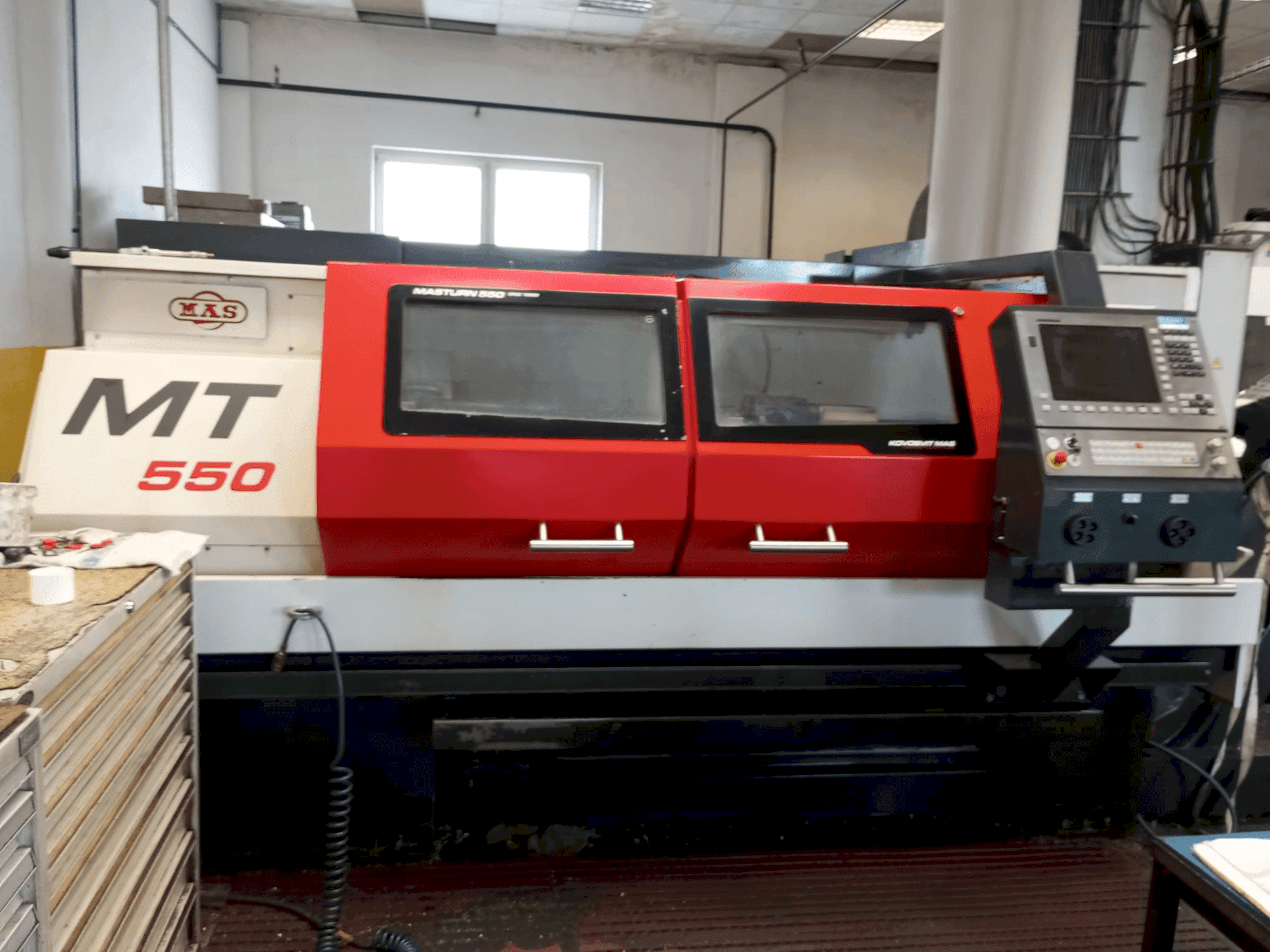Front view of KOVOSVIT MAS MASTURN 550i CNC 1500  machine