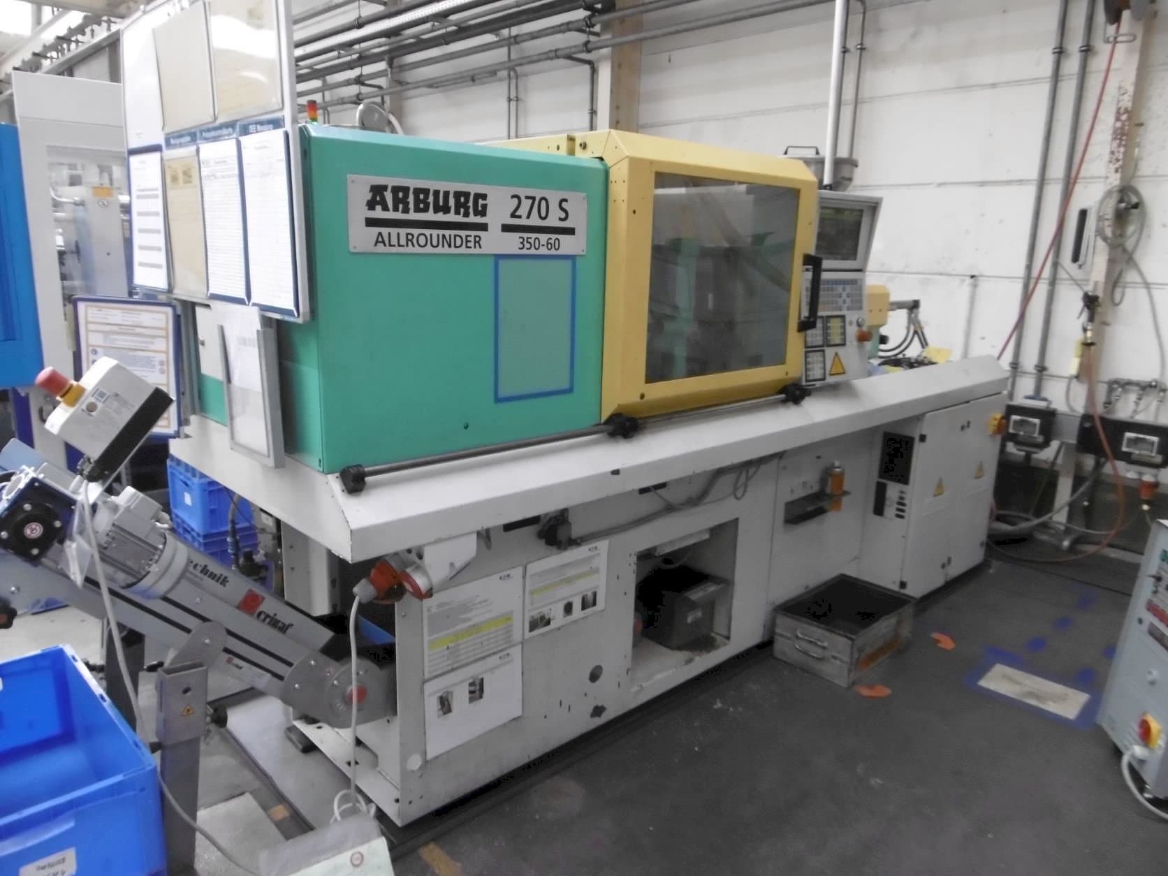 Front view of Arburg 270S-350-60  machine