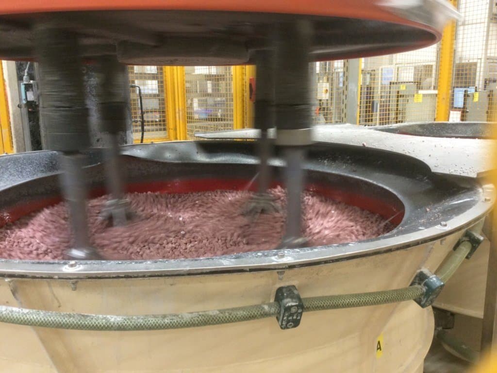 Front view of Rosler R4/1300.2 SF  machine