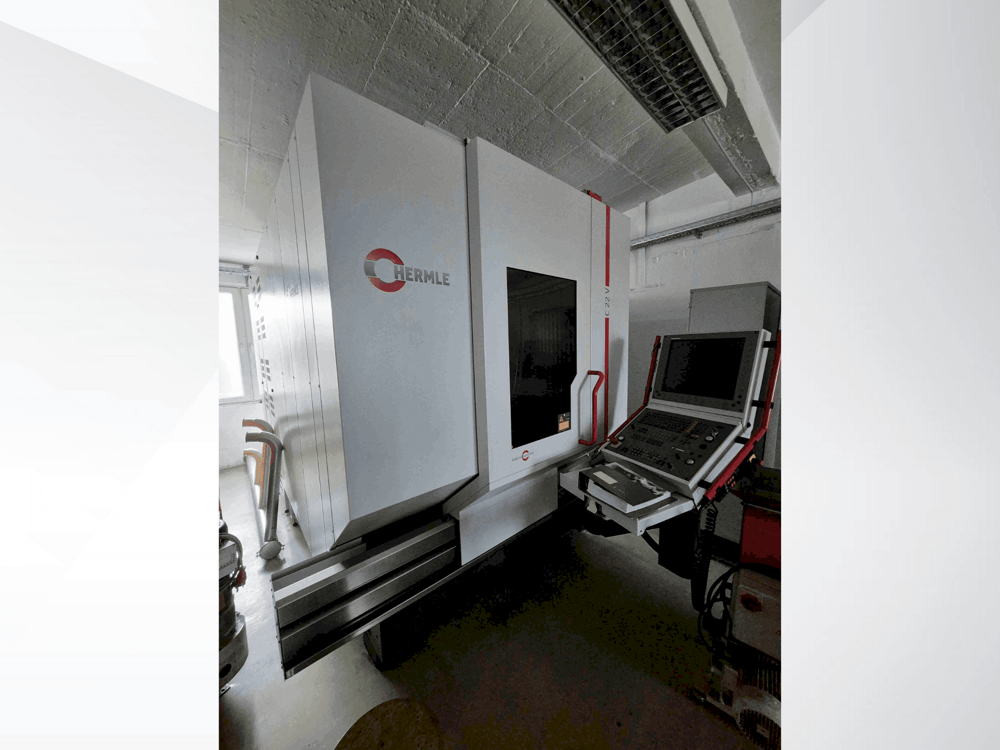 Front view of HERMLE C22 V  machine