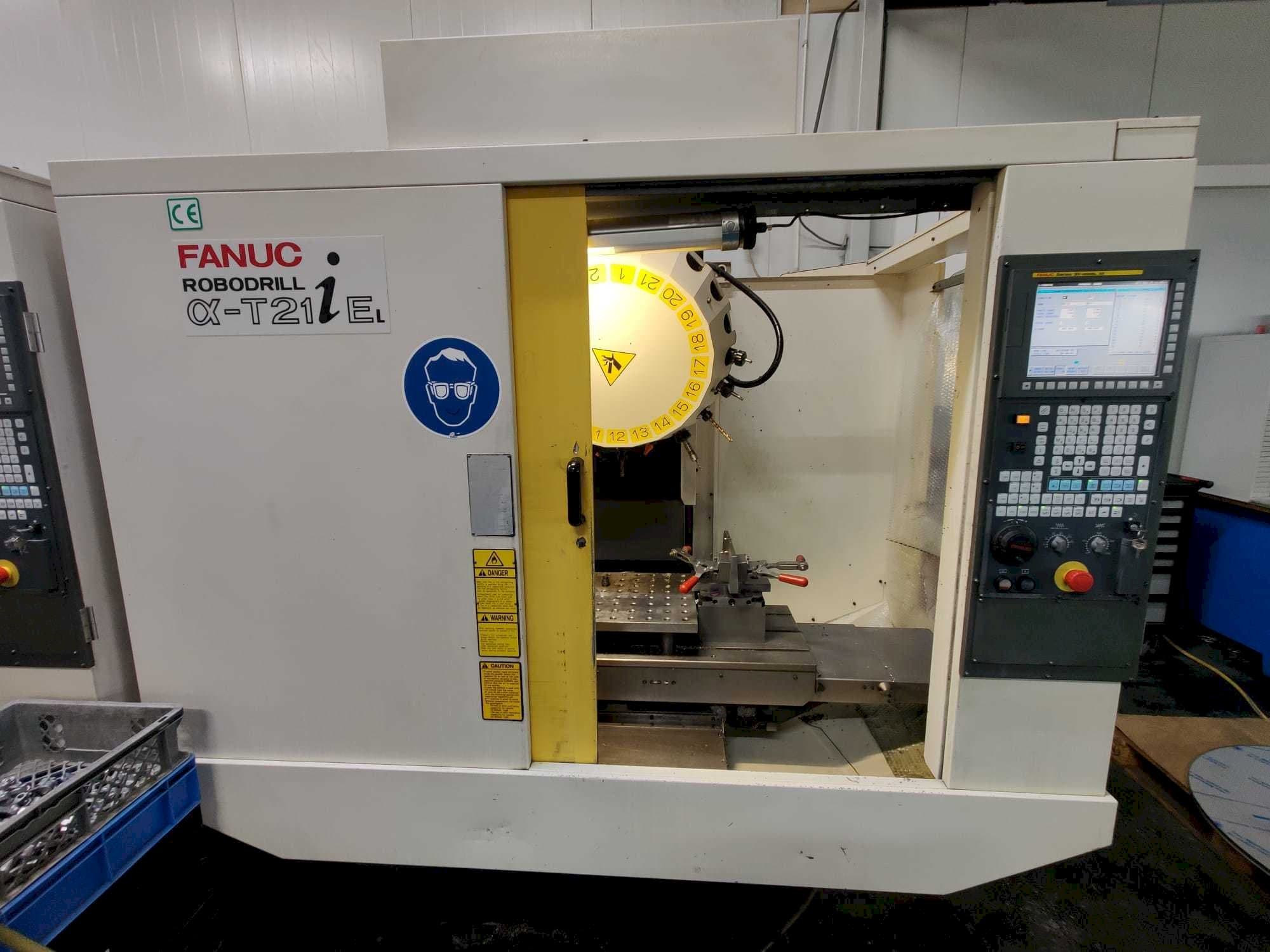 Front view of FANUC Robodrill α-T21iEL  machine