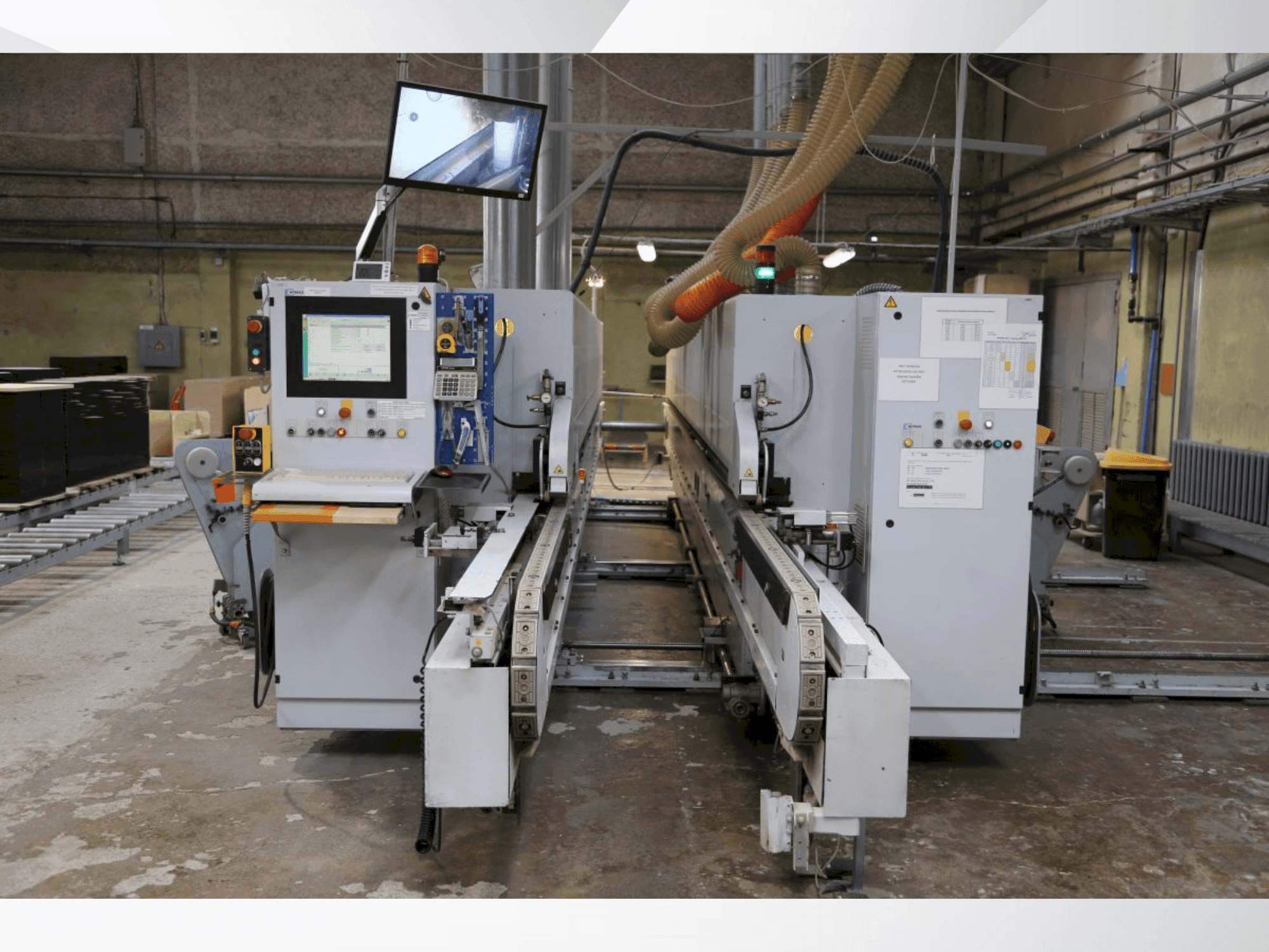 Front view of HOMAG KFL 526 / C  machine