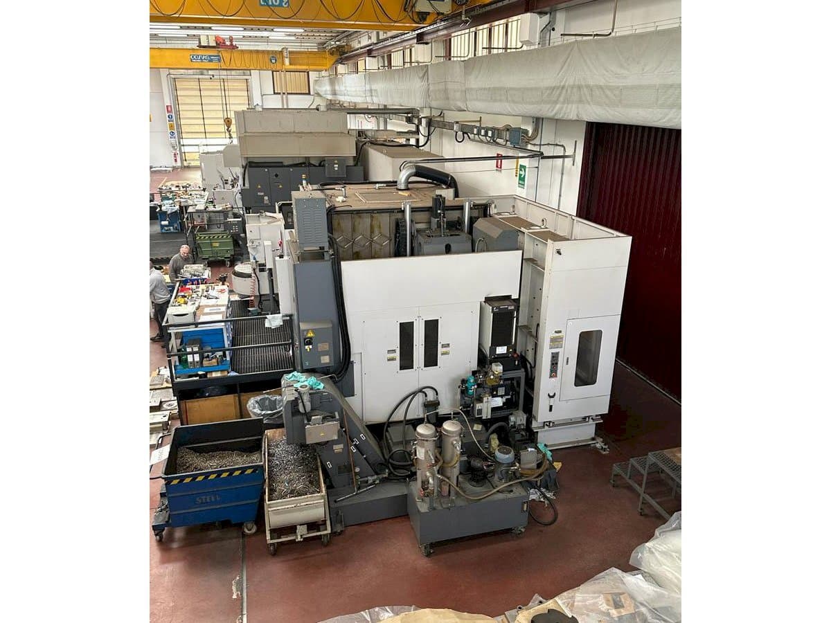 Front view of Okuma MILLAC 800VH  machine