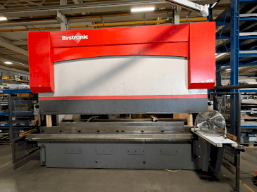 Front view of Bystronic PR 200x4100 machine