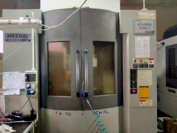 Front view of Hyundai Kia HS500i machine