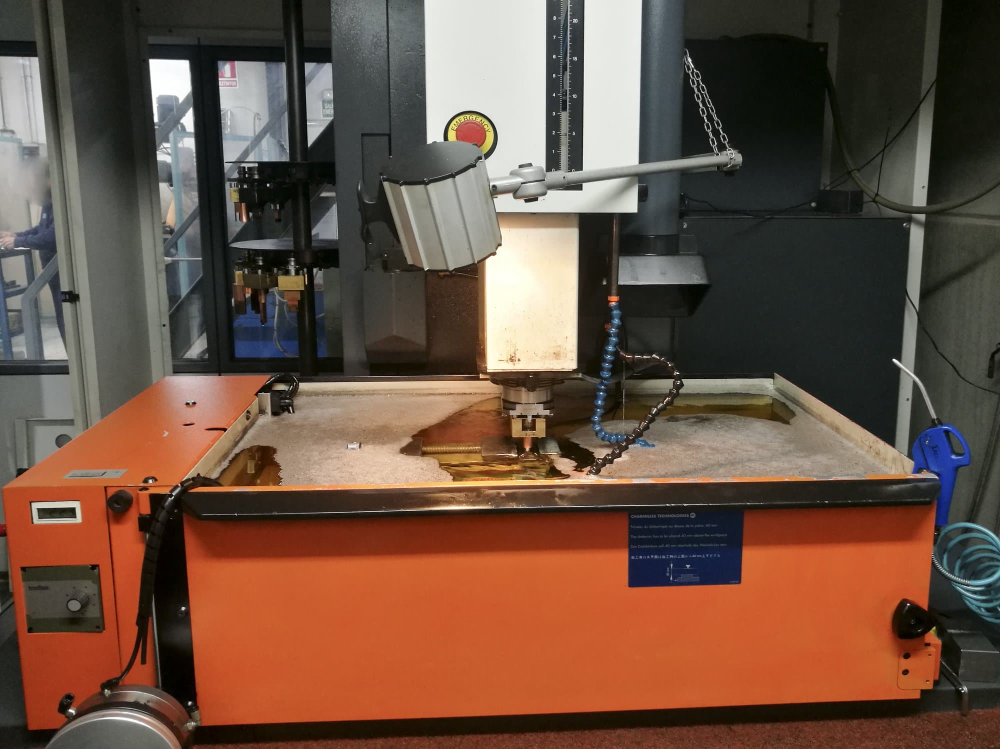 Front view of CHARMILLES ROBOFORM 2000+ Machine