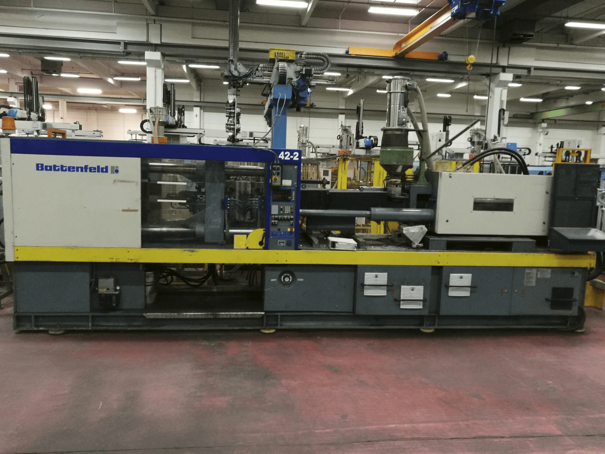 Front view of Battenfeld BKT 2500/1400 Machine