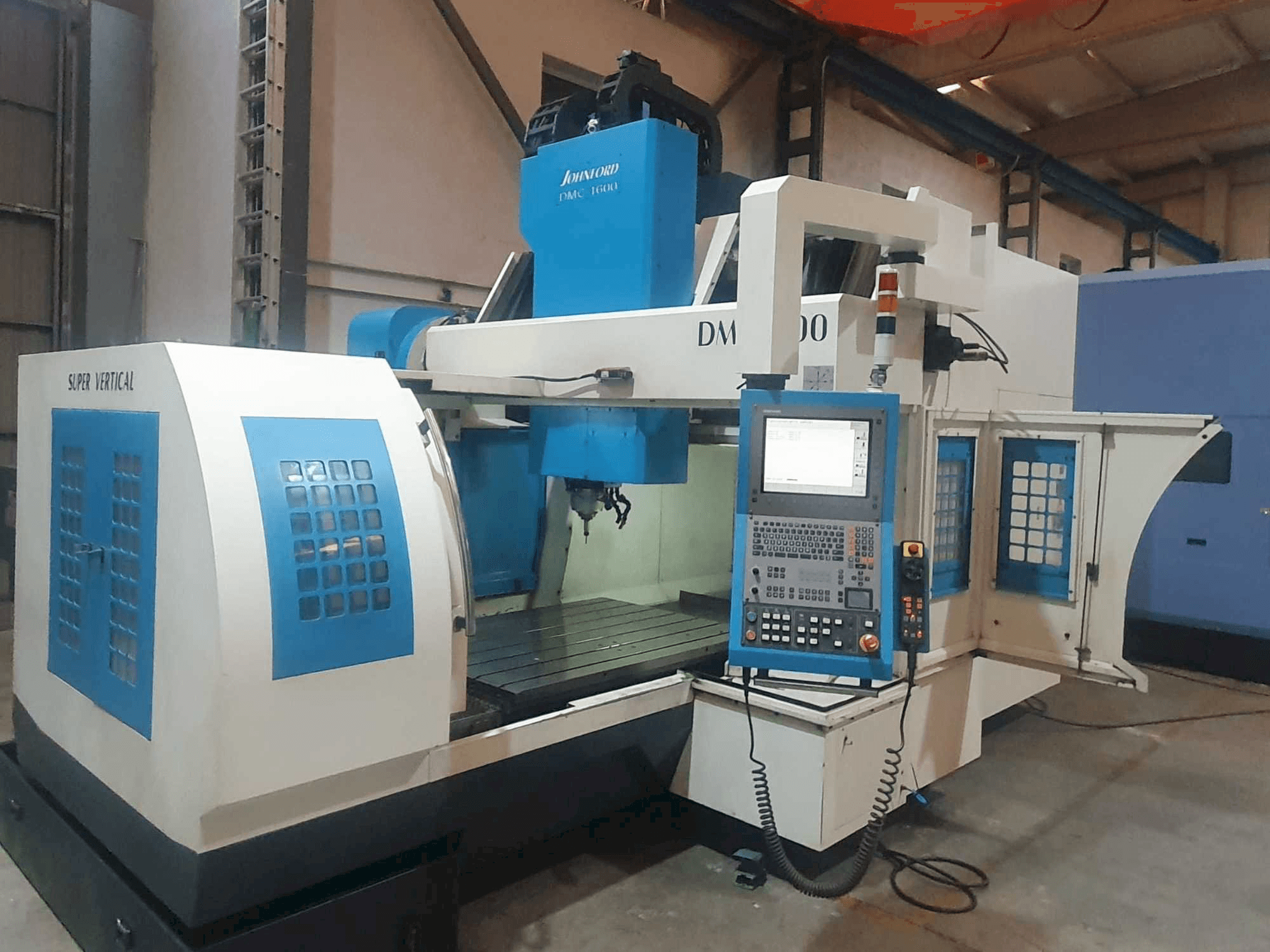 Front view of Johnford DMC-1600 machine