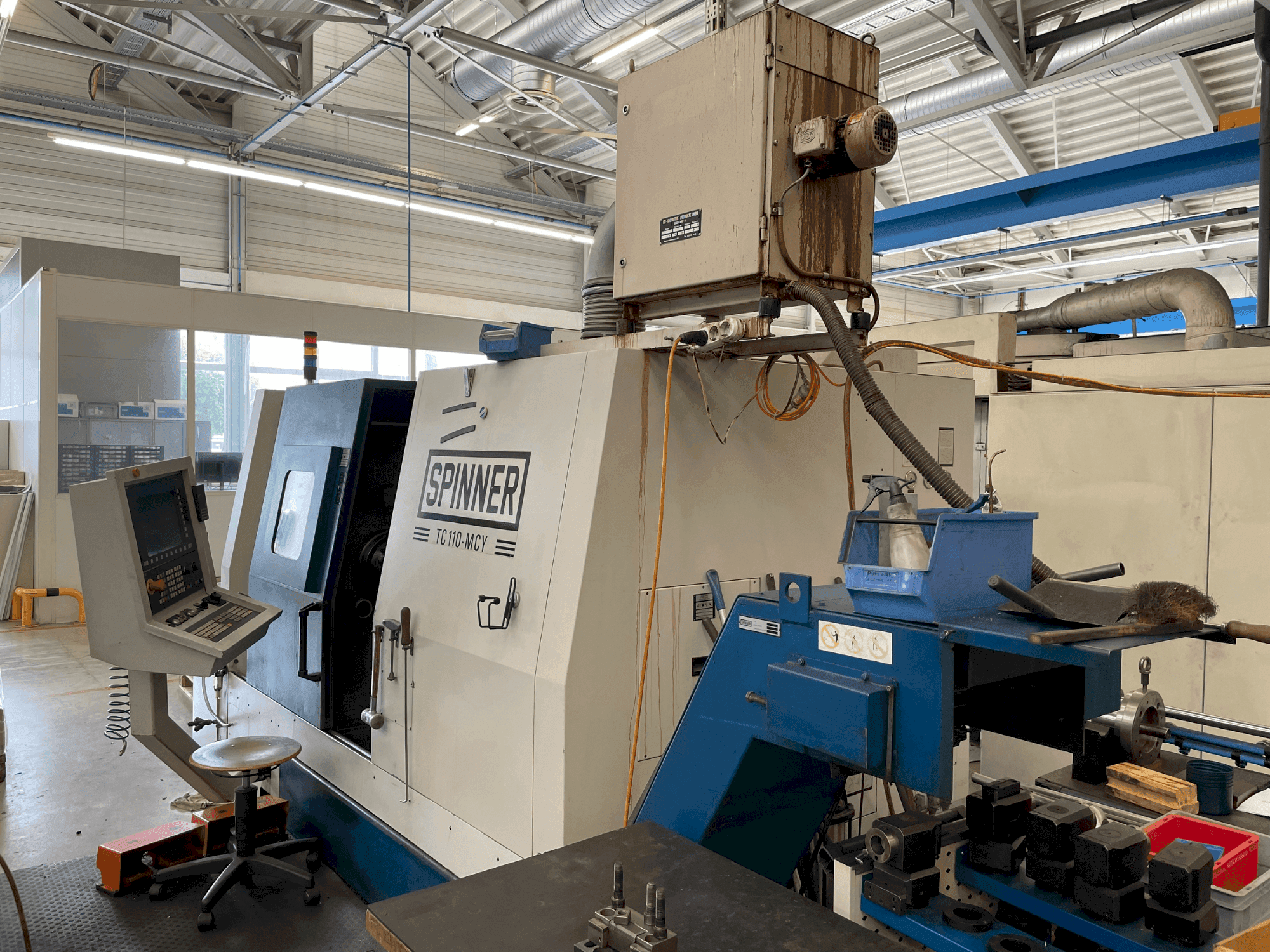 Front view of SPINNER TC 110 machine