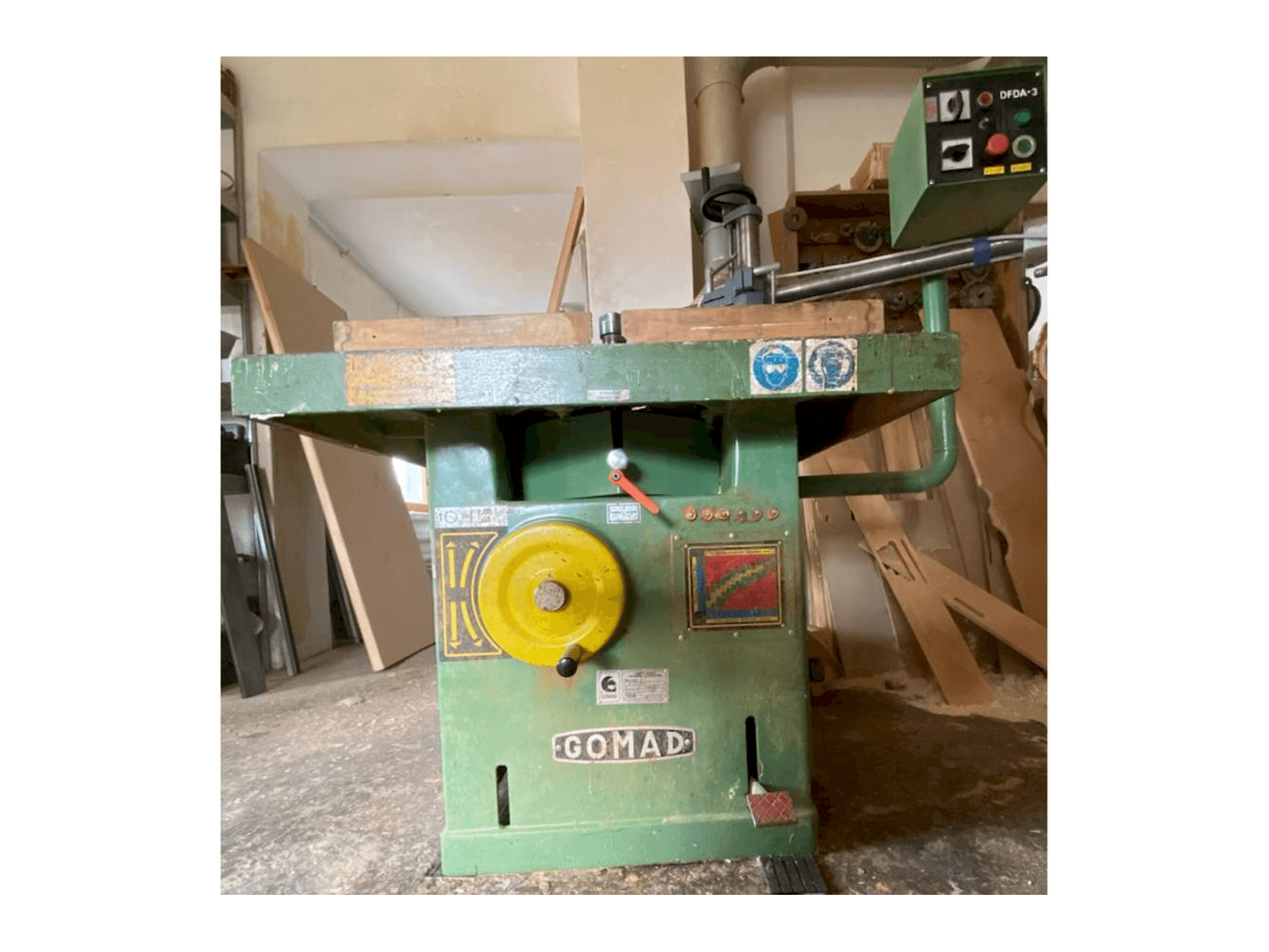 Front view of GOMAD DFDA-3 machine