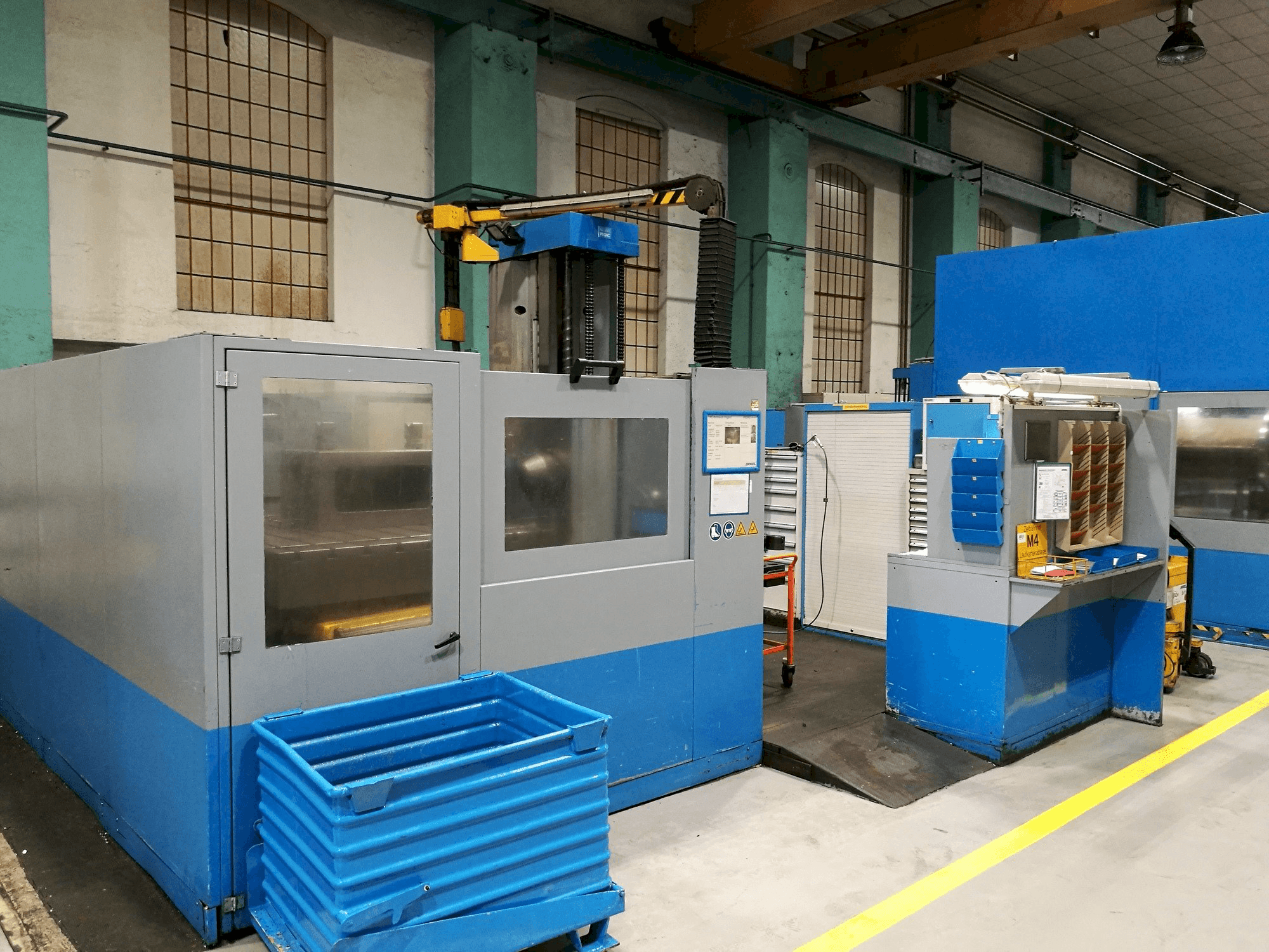 Left view of PEGARD AF 130 S machine