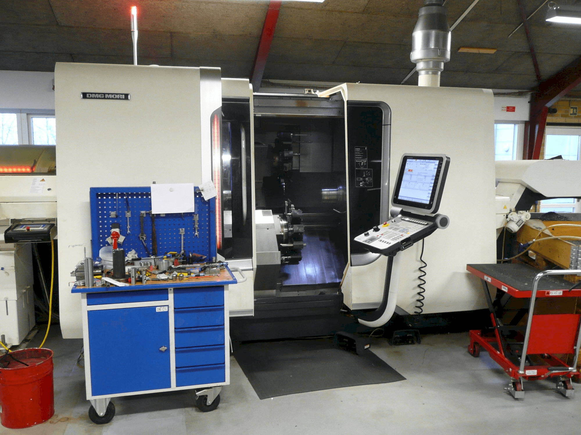 Front view of DMG MORI CTX beta 800 A4 machine