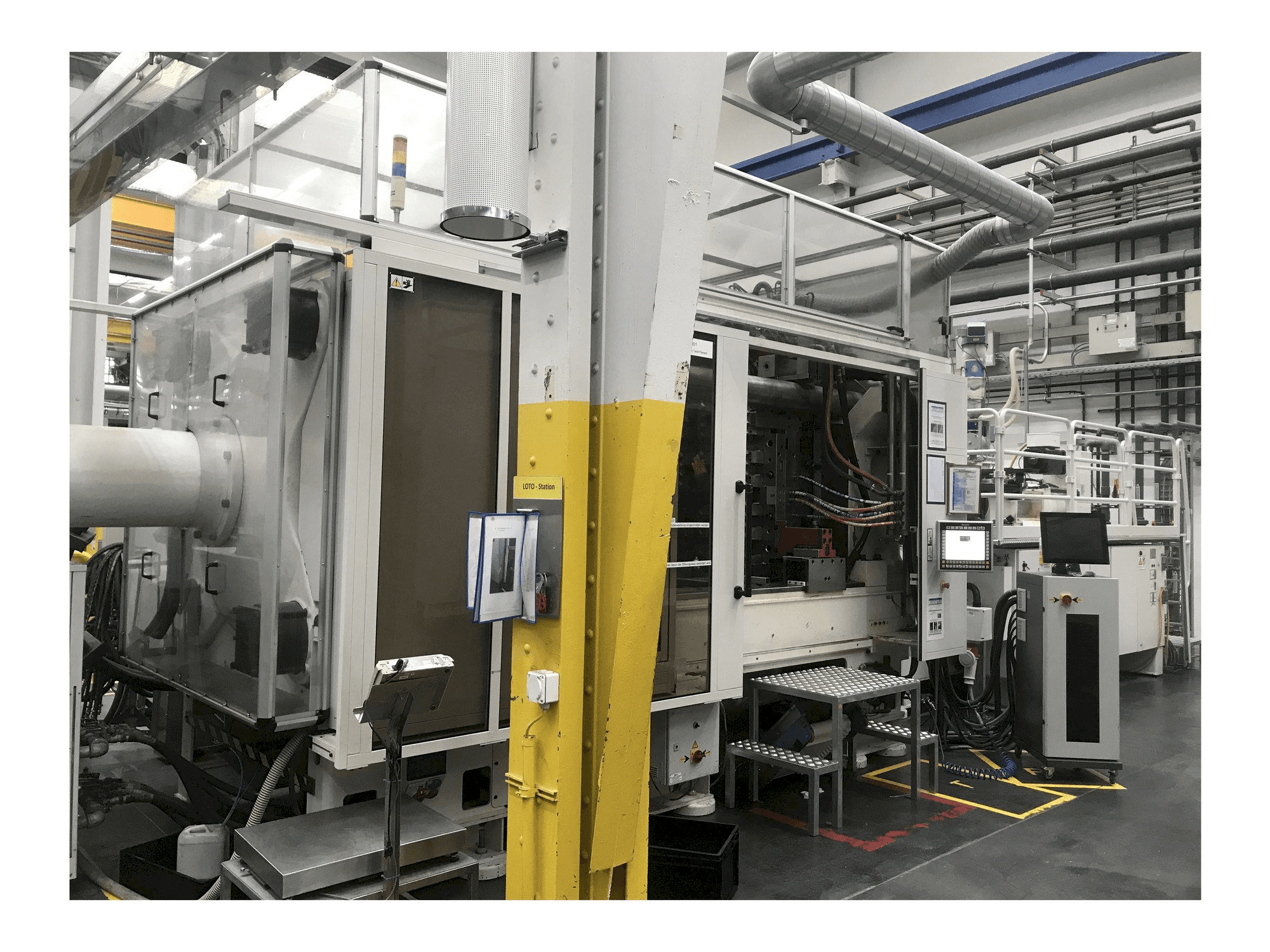 Front view of Husky H650 RS 80/65 machine