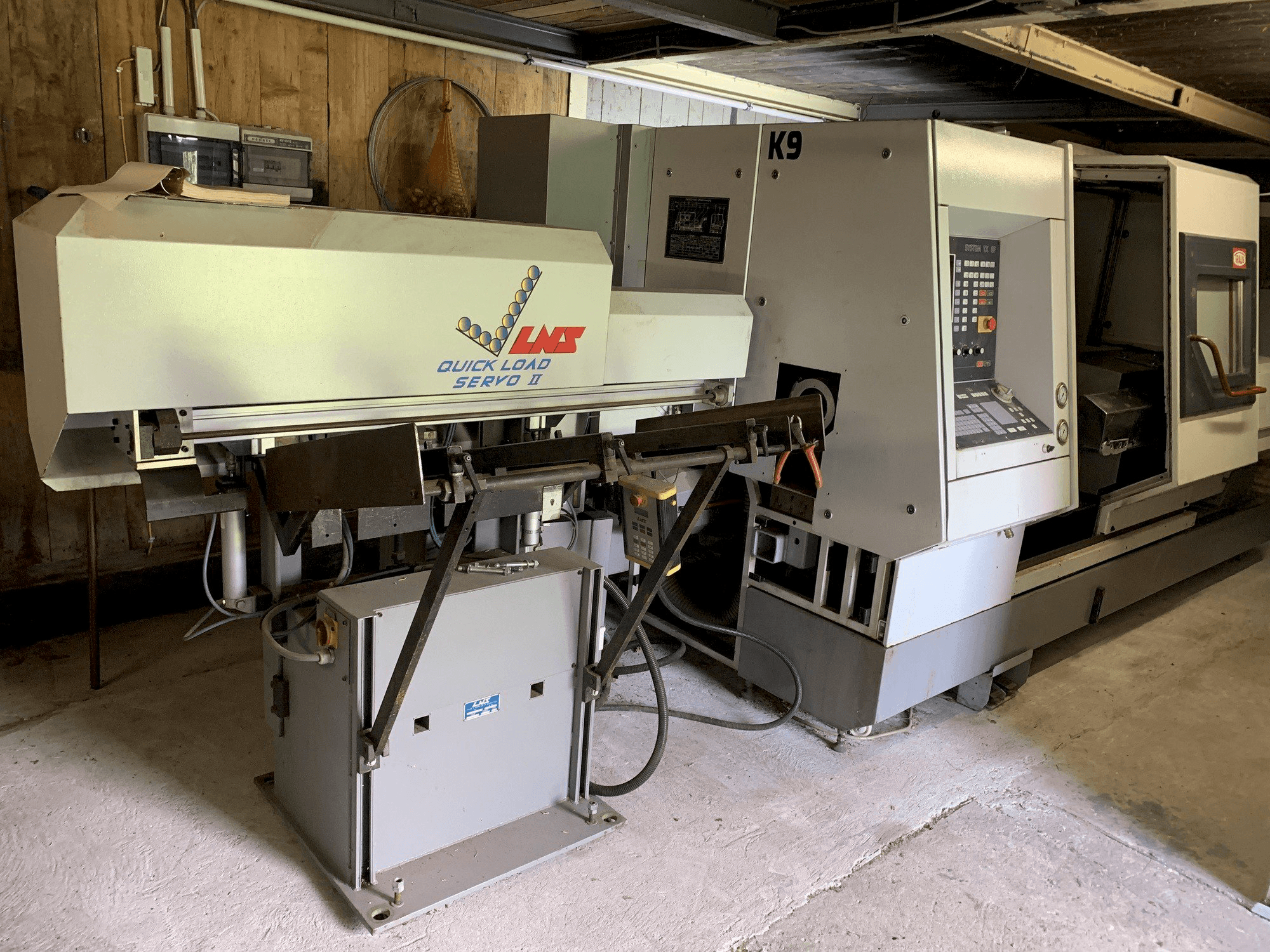 Front view of TRAUB TND 350 G machine